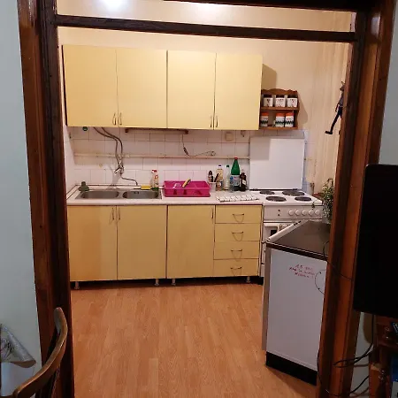 Konukevi Privatni Smestaj Ristovic Preko Puta Poste 02